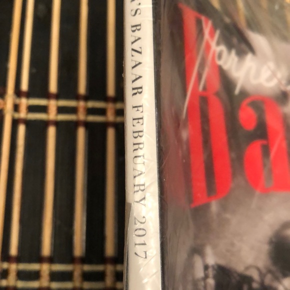 Limited edition harper’s Bazaar - Picture 3 of 3